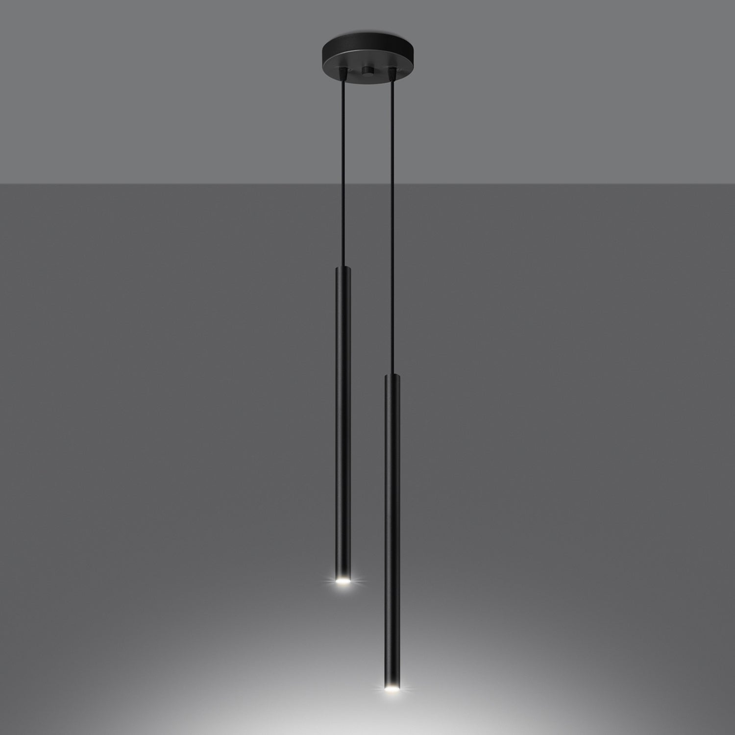 Suspension Pastelo 2 tubes fins noir G9 allumée, faisceaux vers le bas