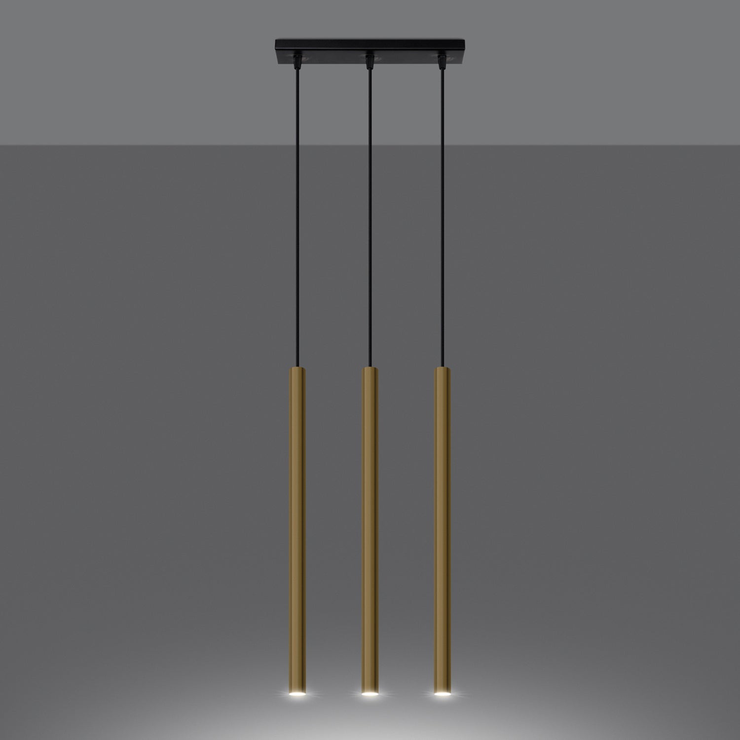 Suspension Pastelo 3 en ligne tubes fins doré poli G9 allumée, faisceau vers le bas