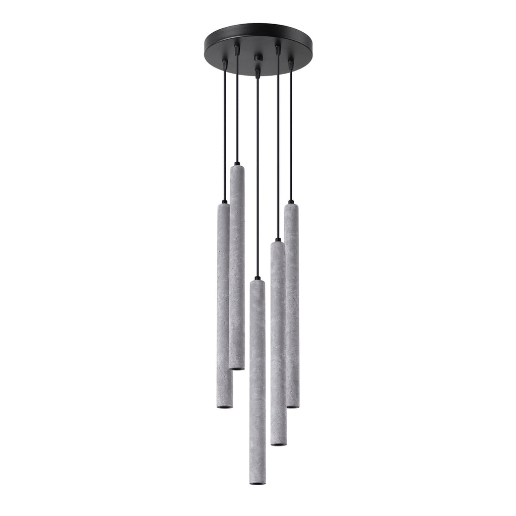 Suspension Pastelo 5 en grappe tubes fins béton gris G9, cinq fins tubes de béton gris brut en grappe sur une rosace ronde