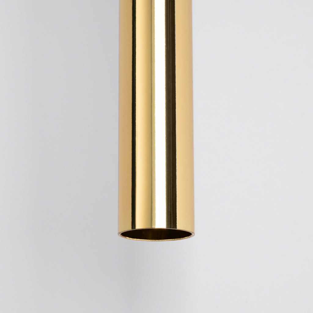 Suspension Pastelo tube fin doré poli G9, détail du tube fin