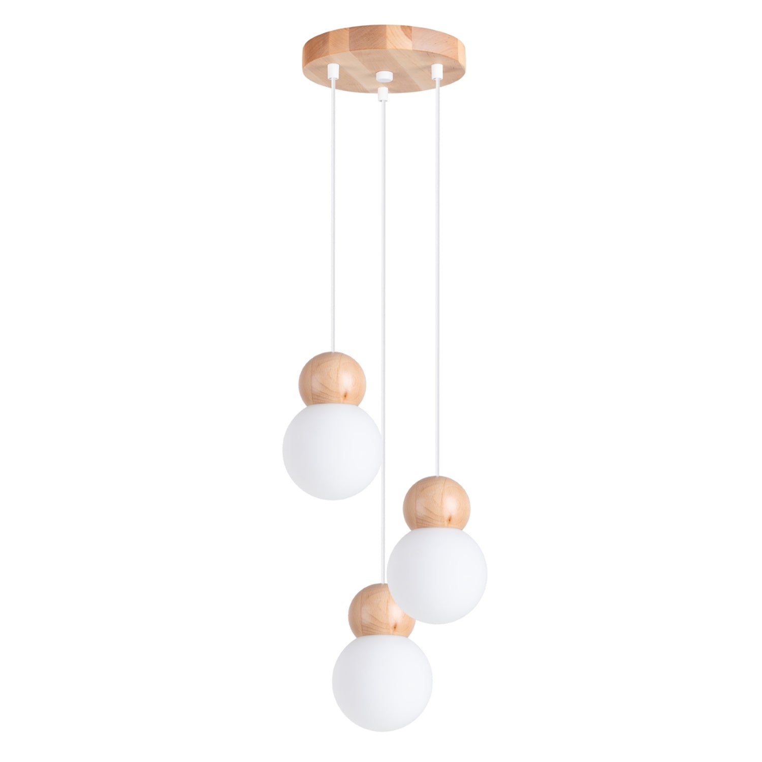 Suspension Pekka 3 en grappe verre opale et bois G9, trois globes de verre opale coiffés de billes de bois naturel en grappe
