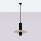 Suspension Pelta disque feutre beige et acier noir GU10, vue de profil