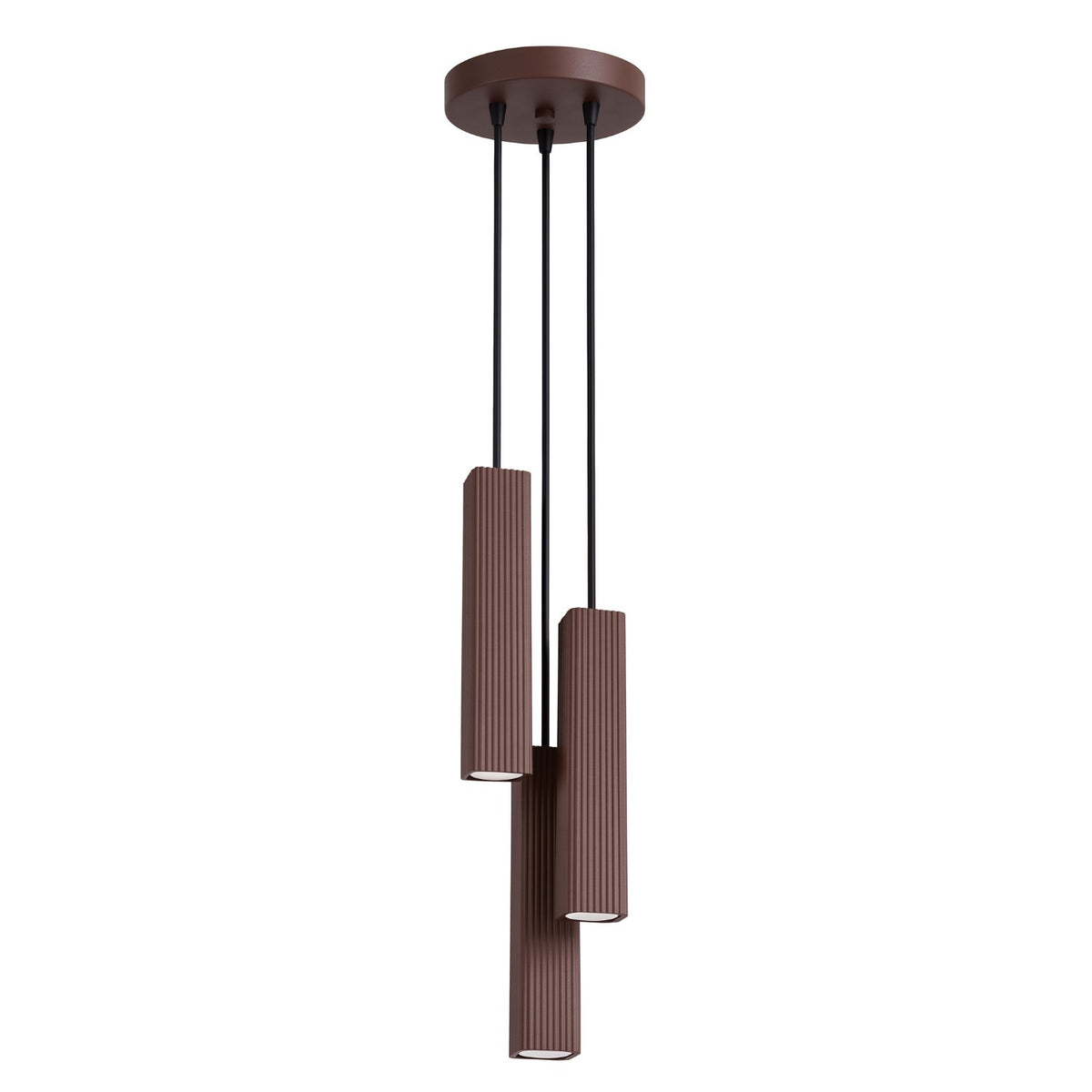 Suspension Rayo 3P cannelée laque brune à trois tubes sur fond blanc