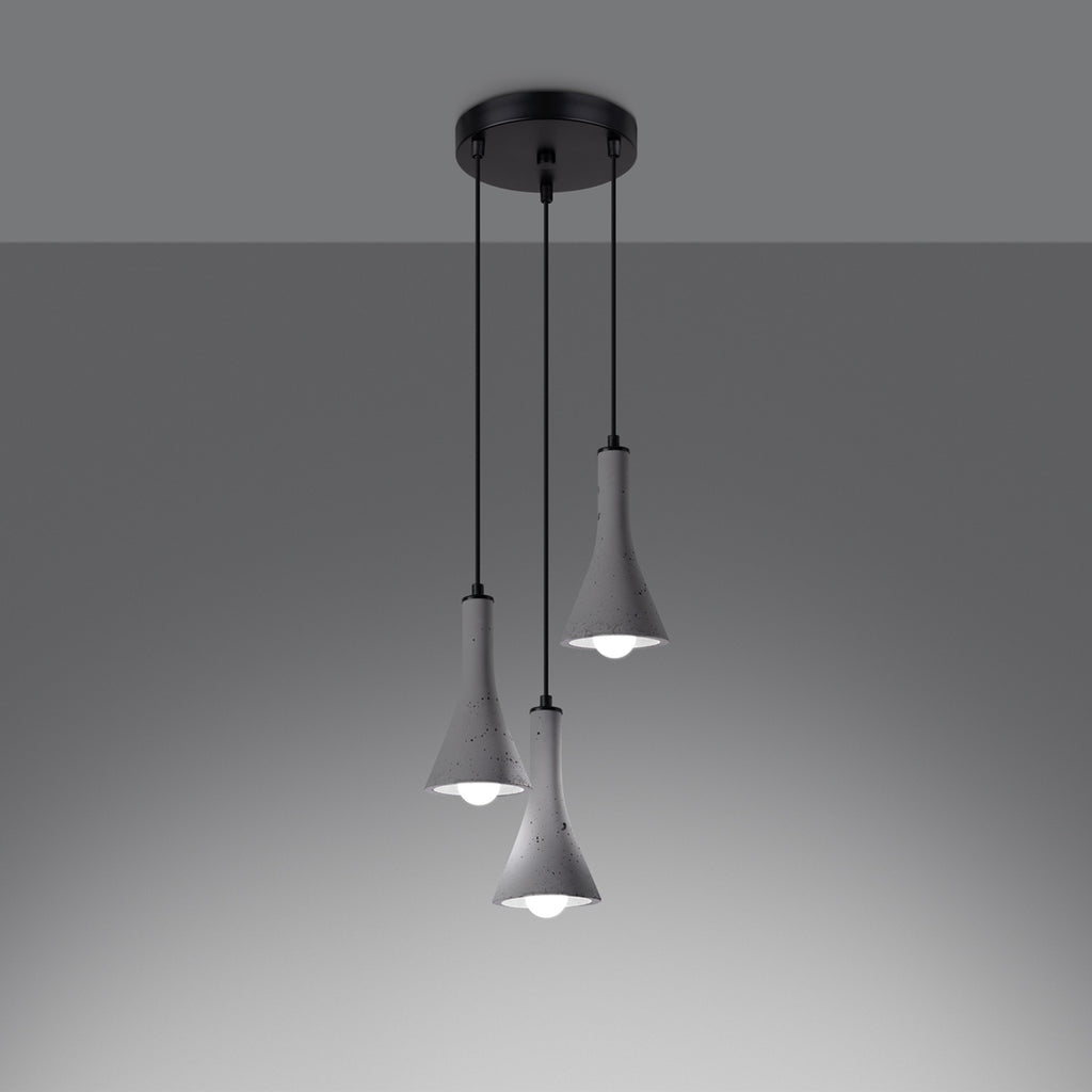 Suspension REA 3 en grappe béton gris E14 allumée, ampoule E14 apparente