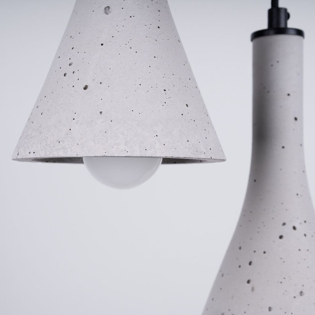 Suspension REA 3 en grappe béton gris E14, détail du béton gris brut