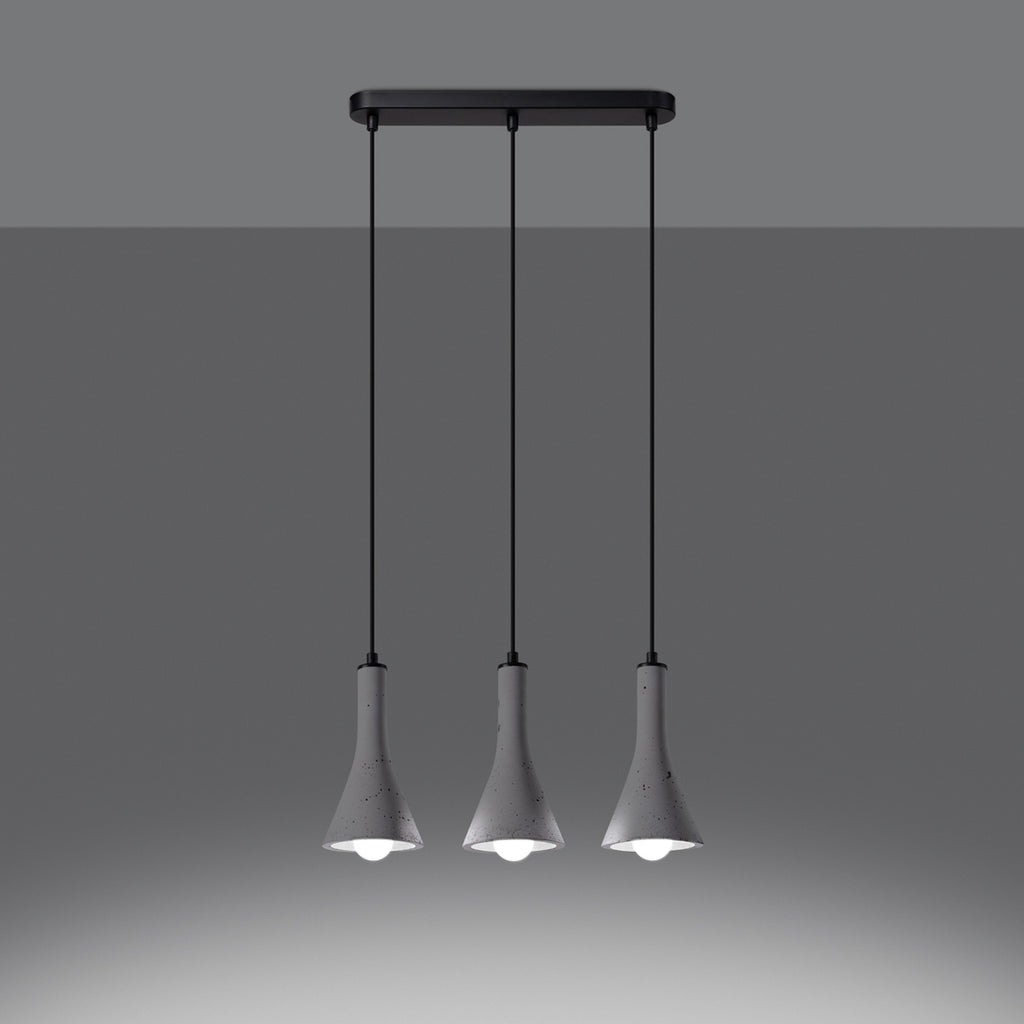 Suspension REA 3 en ligne béton gris E14 allumée, ampoule E14 apparente