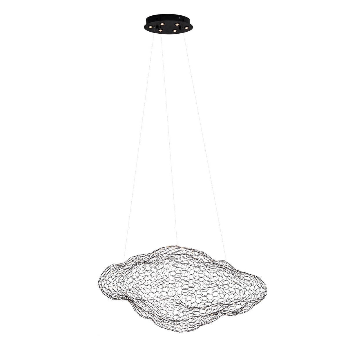 Suspension nuage Stardust sur fond blanc treillis noir en forme de nuage suspendu par des câbles fins à une rosace ronde