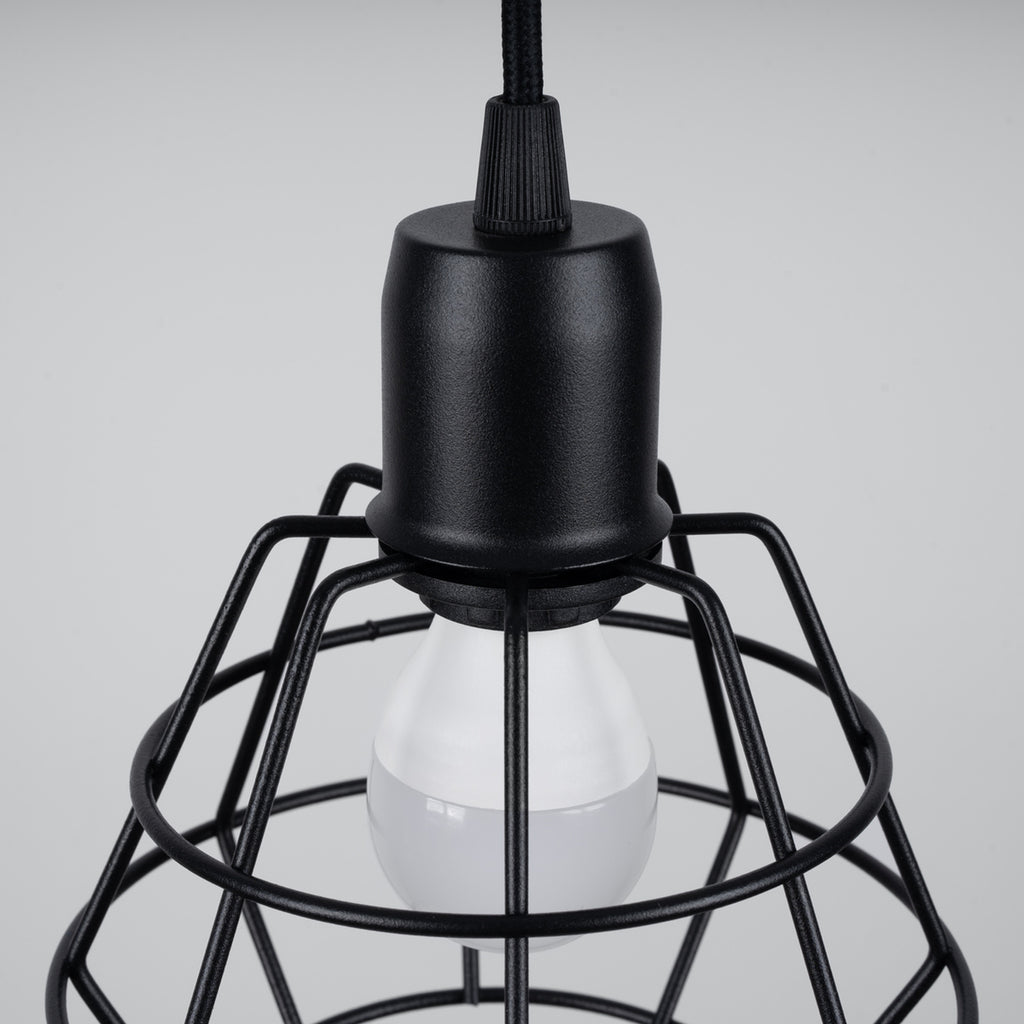 Suspension Suba 3 en grappe métal noir E14, détail de l'abat-jour cage