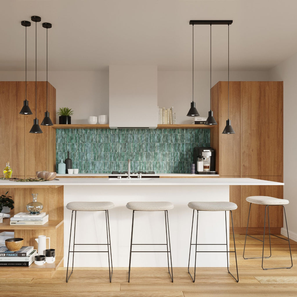 Suspension Taleja métal noir dans un intérieur