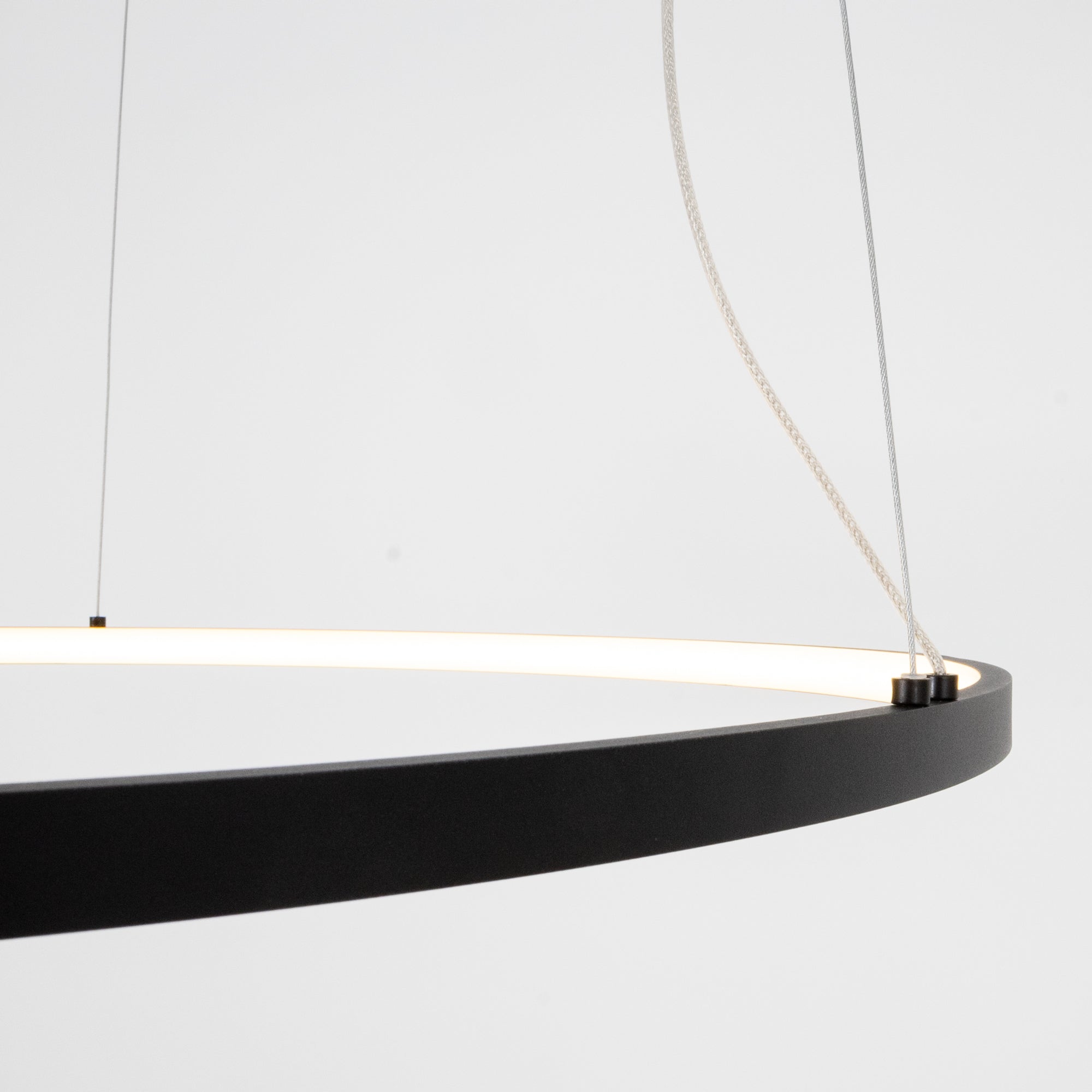 Suspension Visual anneau horizontal 60 cm noir, vue 3