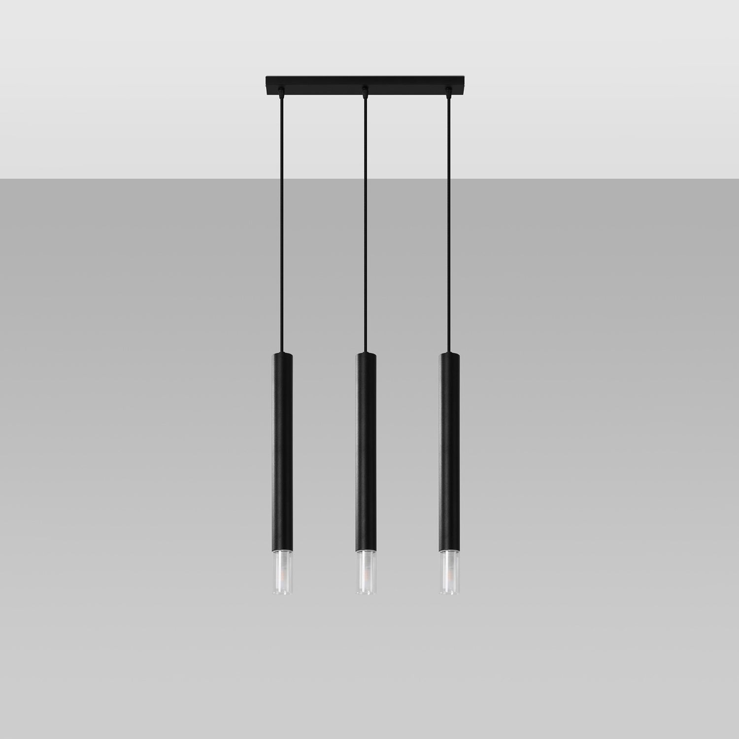 Suspension Wezyr 3 métal noir, détail de l'embout en verre