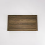 Plateau de la table Raia 180 cm en noyer foncé vu de dessus