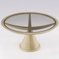 Table à manger ronde Vasco en chêne naturel vue de trois quarts avec son plateau de verre bronze