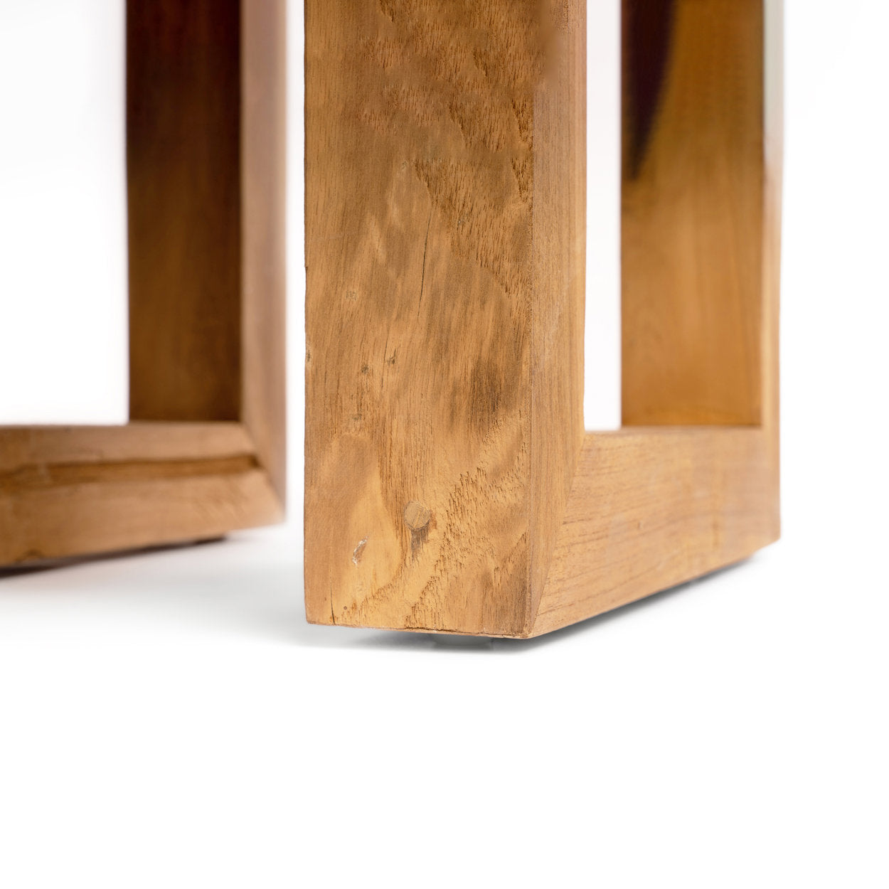 Table d'appoint basse en teck recyclé, vue 6
