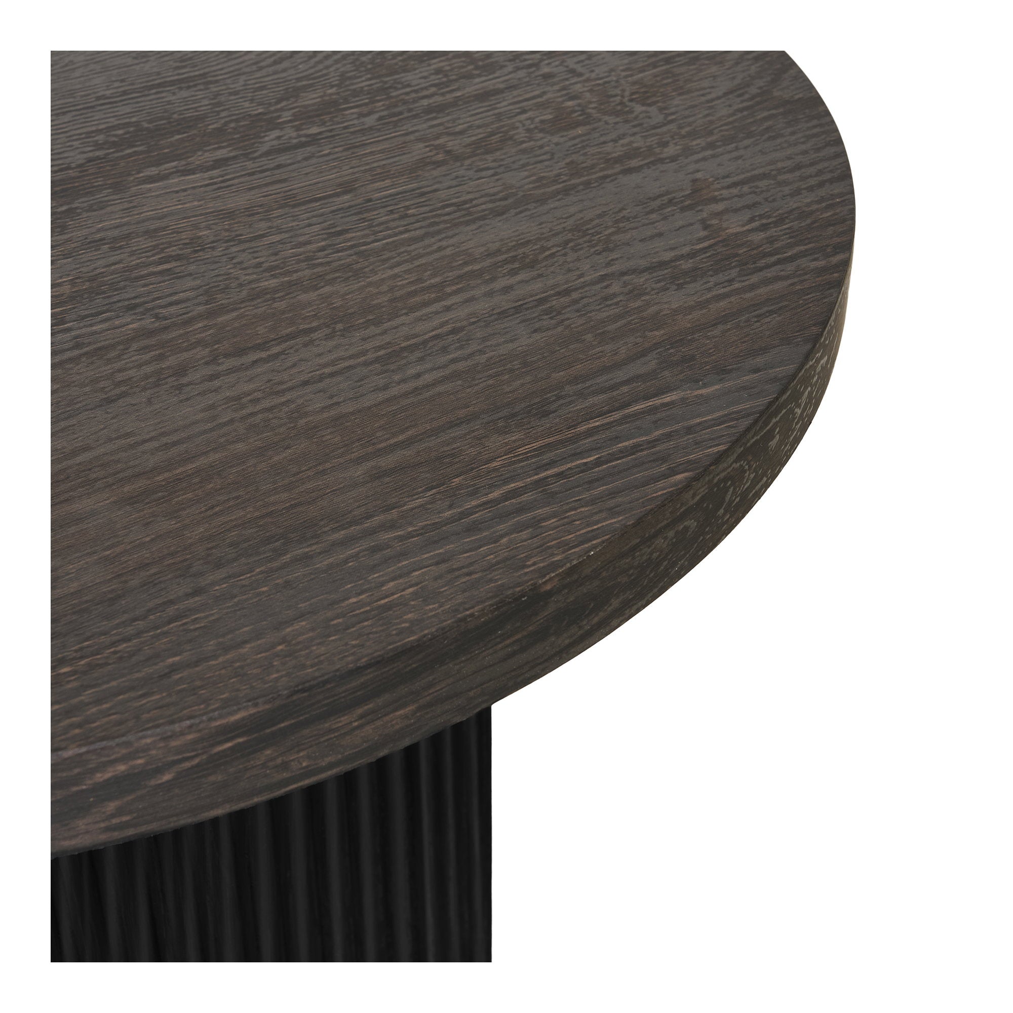 Détail plateau rond table Boavista brun foncé veines bois MDF décor vue dessus