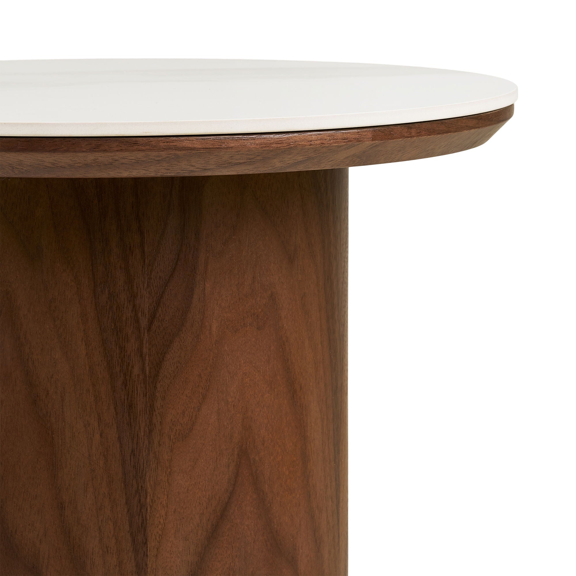 Détail jonction plateau céramique blanc et placage frêne noyer foncé table d'appoint Noli vue rapprochée