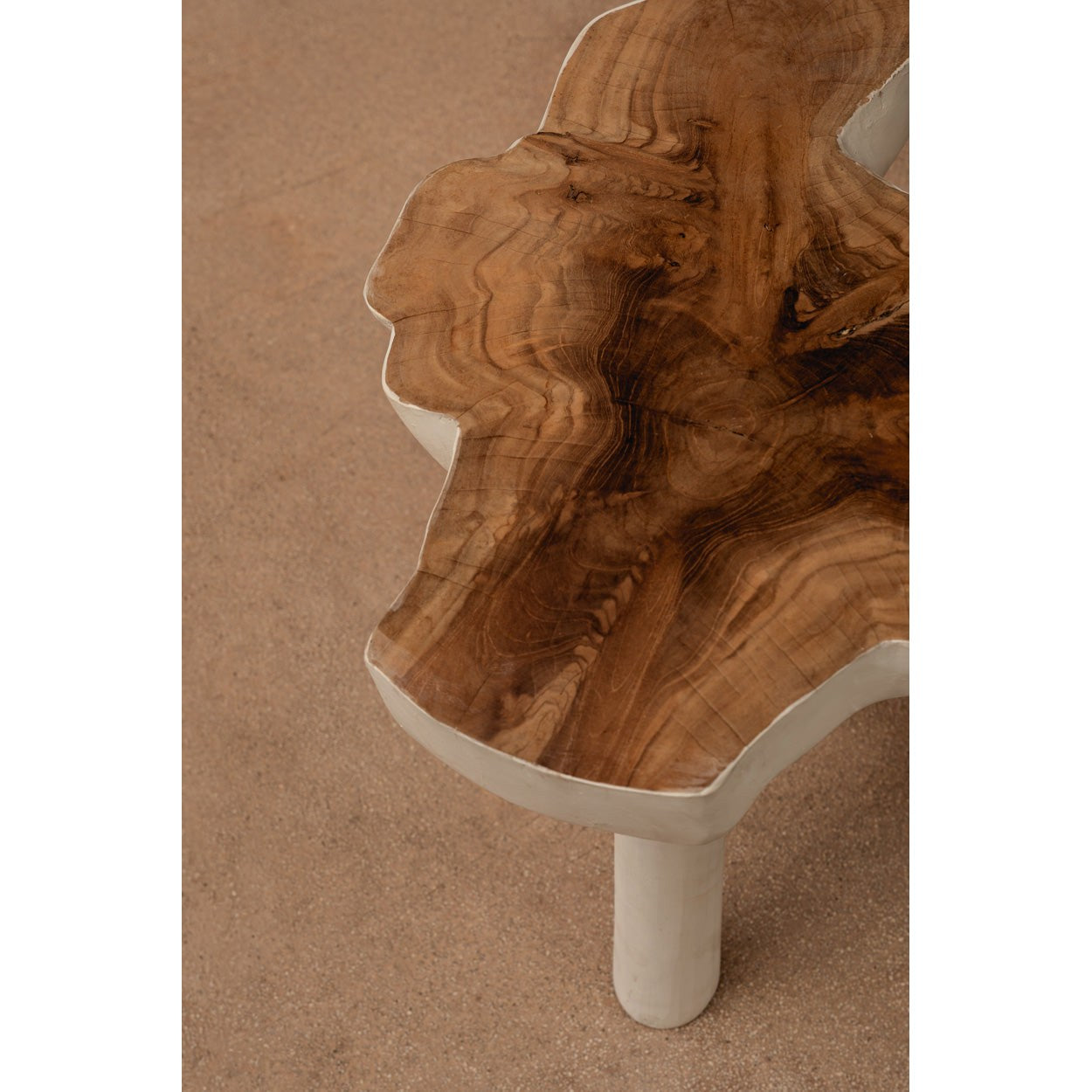 Table d'appoint Organic en teck massif, vue 3