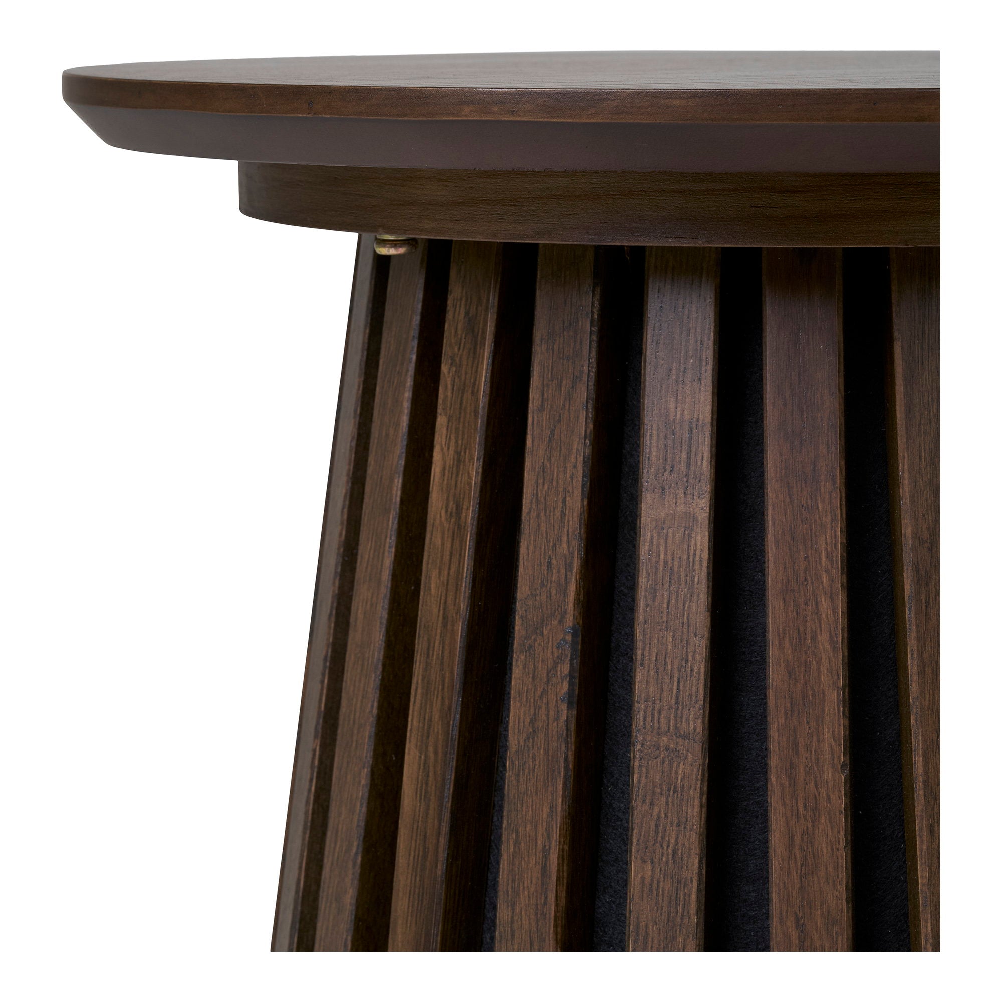 Table d'appoint Osaka chêne fumé détail plateau rond veinage brun profond bords arrondis