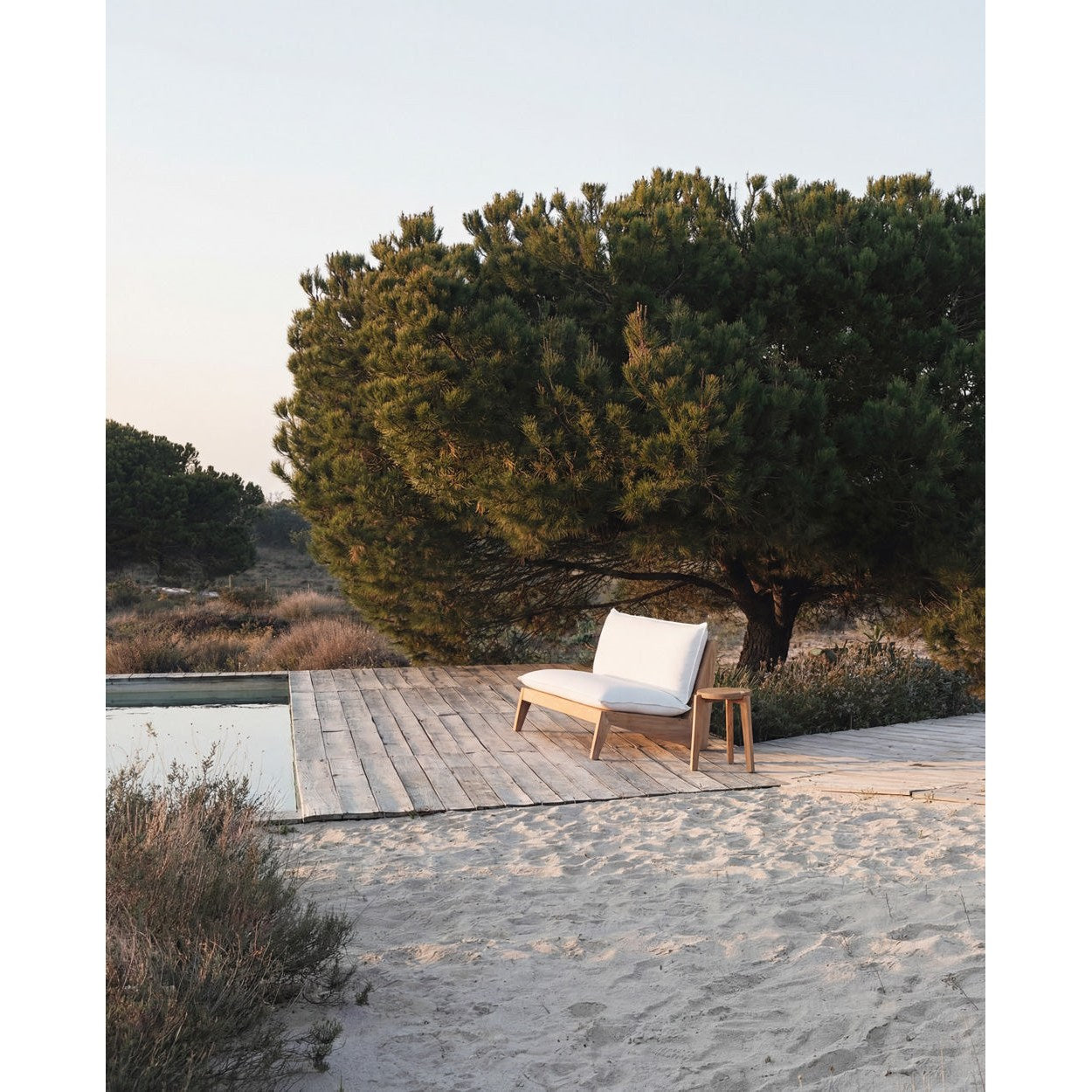 Table d'appoint Seseh en teck recyclé, vue 3