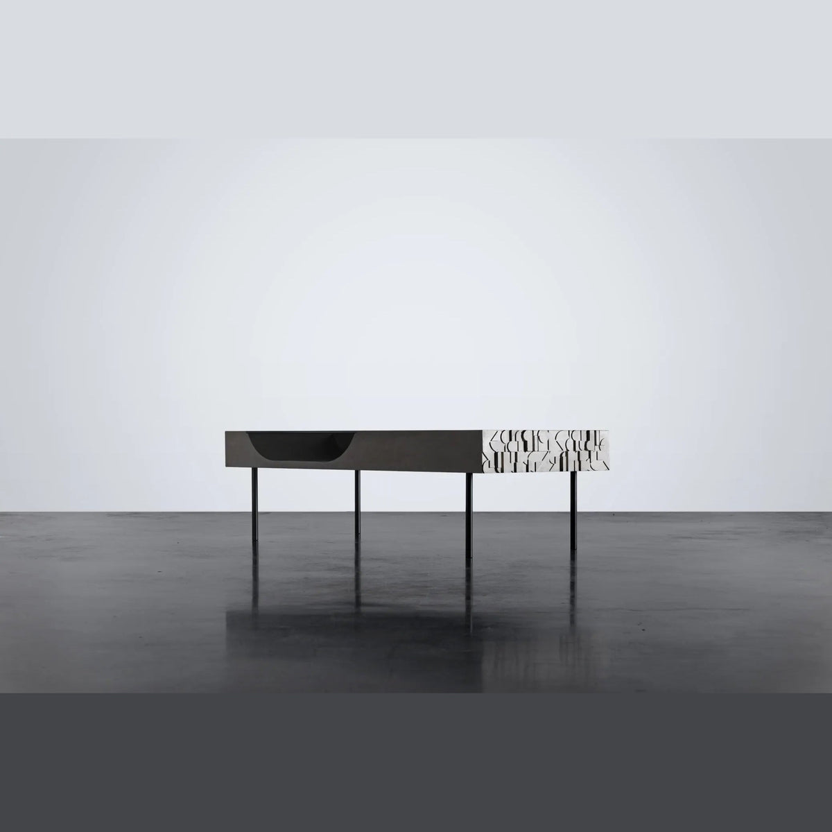 Table basse en béton Curb gris naturel en situation 2