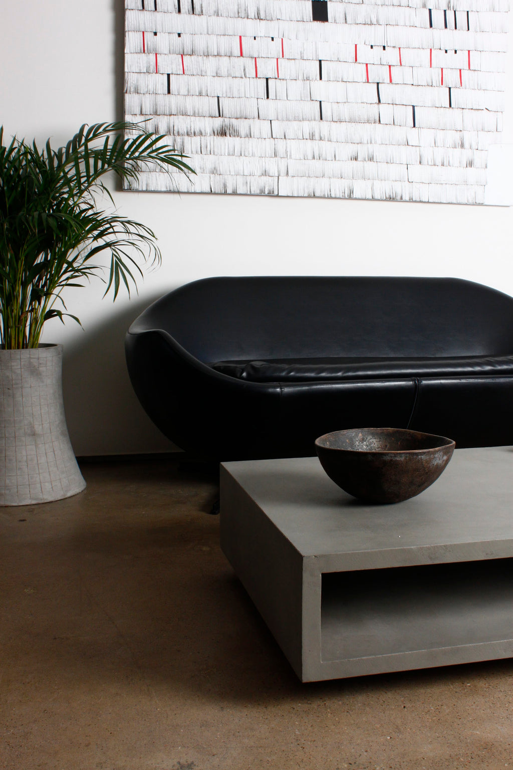Table basse en béton Monobloc gris naturel vue 4