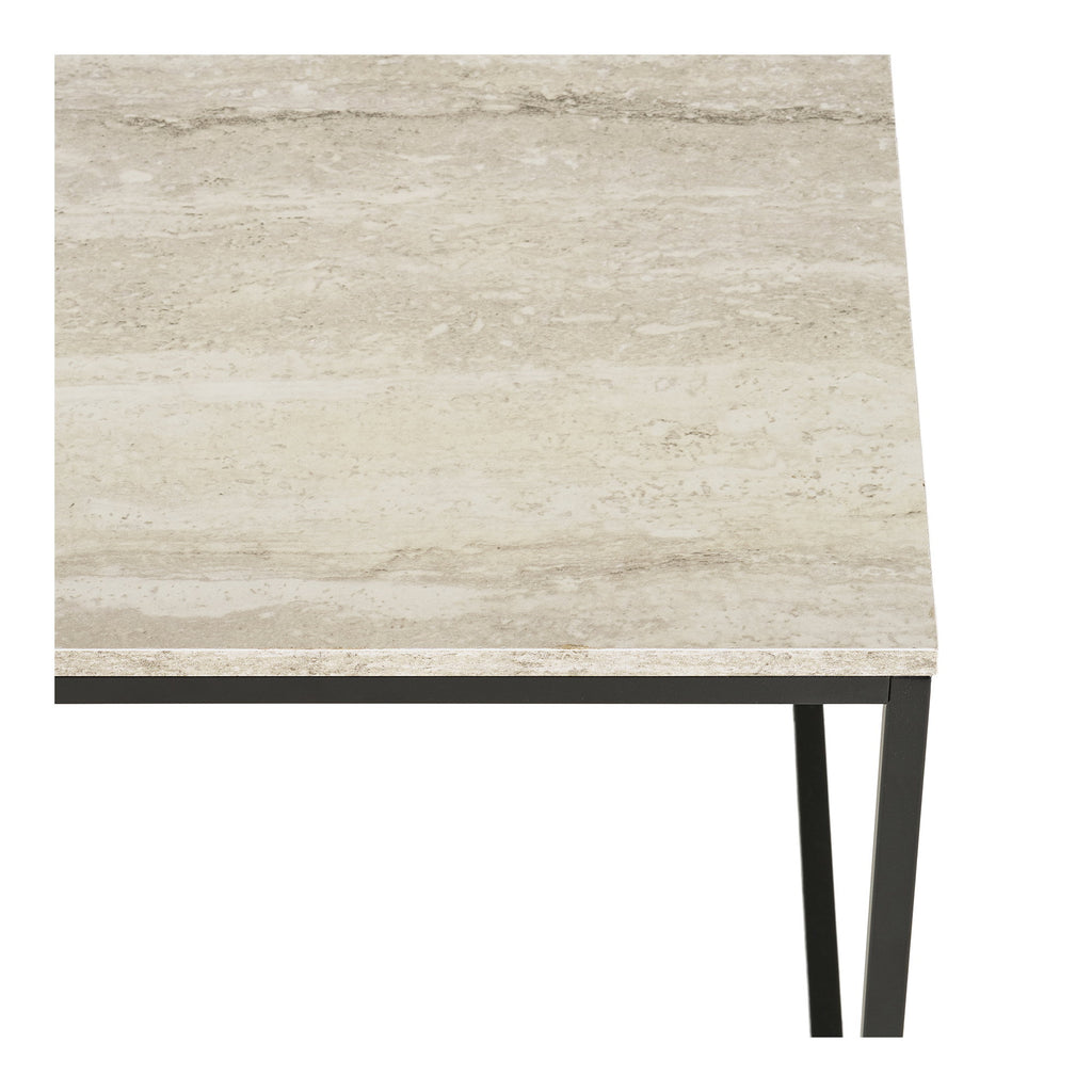 Détail plateau effet travertin veinures naturelles beige gris table basse Vita