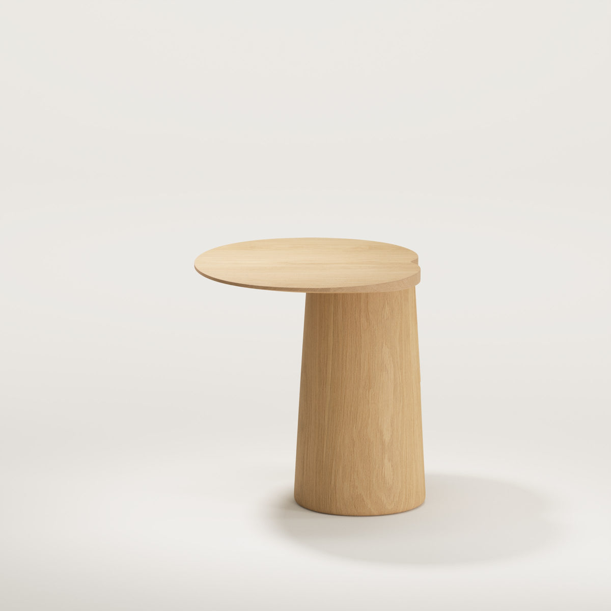 Table d'appoint Anchor en chêne vue de profil plateau en porte-à-faux