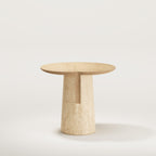 Dos de la table d'appoint Anchor en chêne naturel montrant le tenon engagé dans le socle