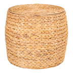 Table d'appoint coffre Delia en jacinthe d'eau tressée couvercle fermé vue de face sur fond blanc