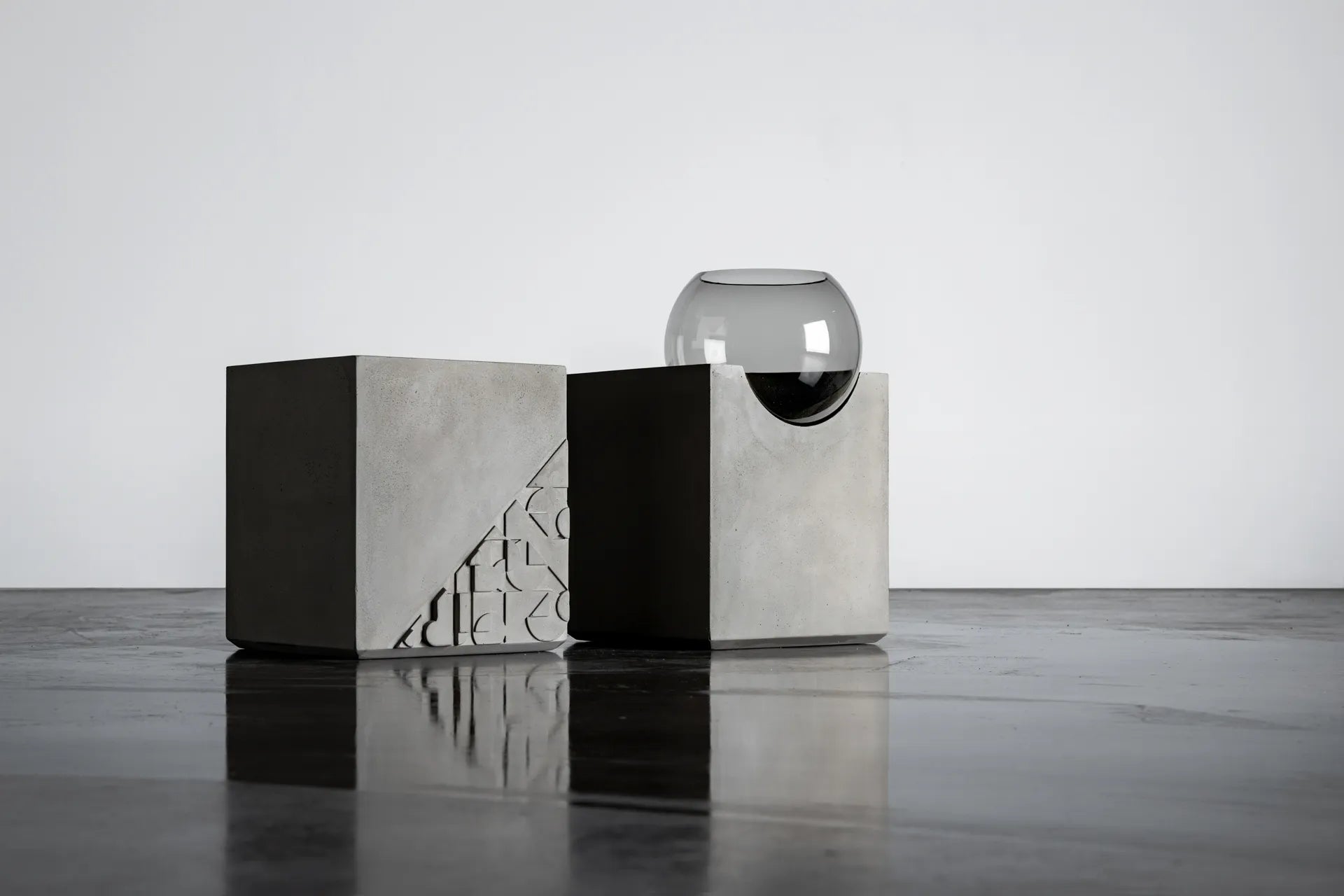 Table d'appoint en béton Curb gris naturel vue 4