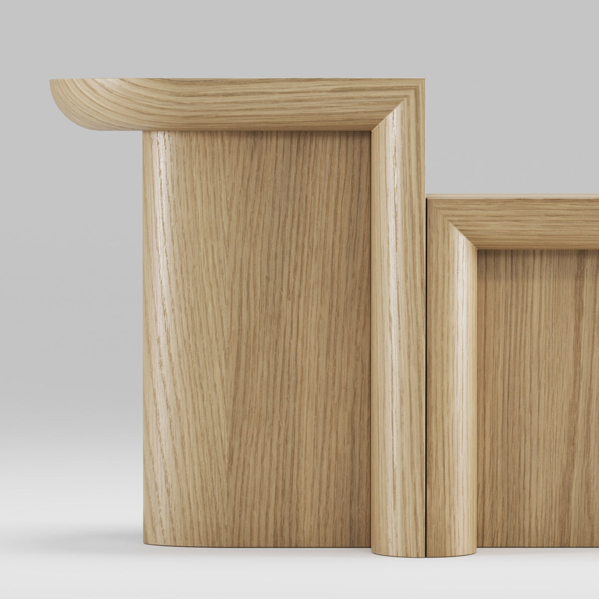 Plateaux et voiles arrondis des tables d'appoint Re-Form en chêne naturel