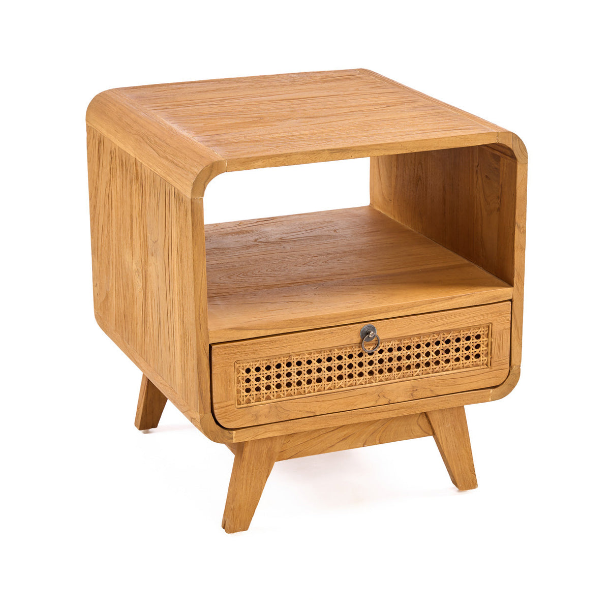 Table de chevet Breeze en teck vue de trois quarts avec ses angles arrondis et ses pieds obliques