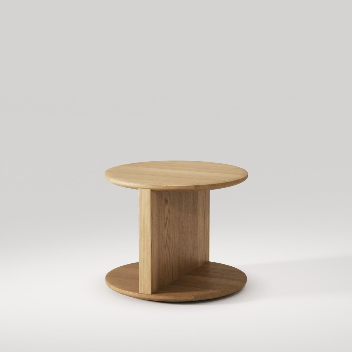 Table de chevet Duplex en chêne naturel vue de trois quarts, côté ouvert