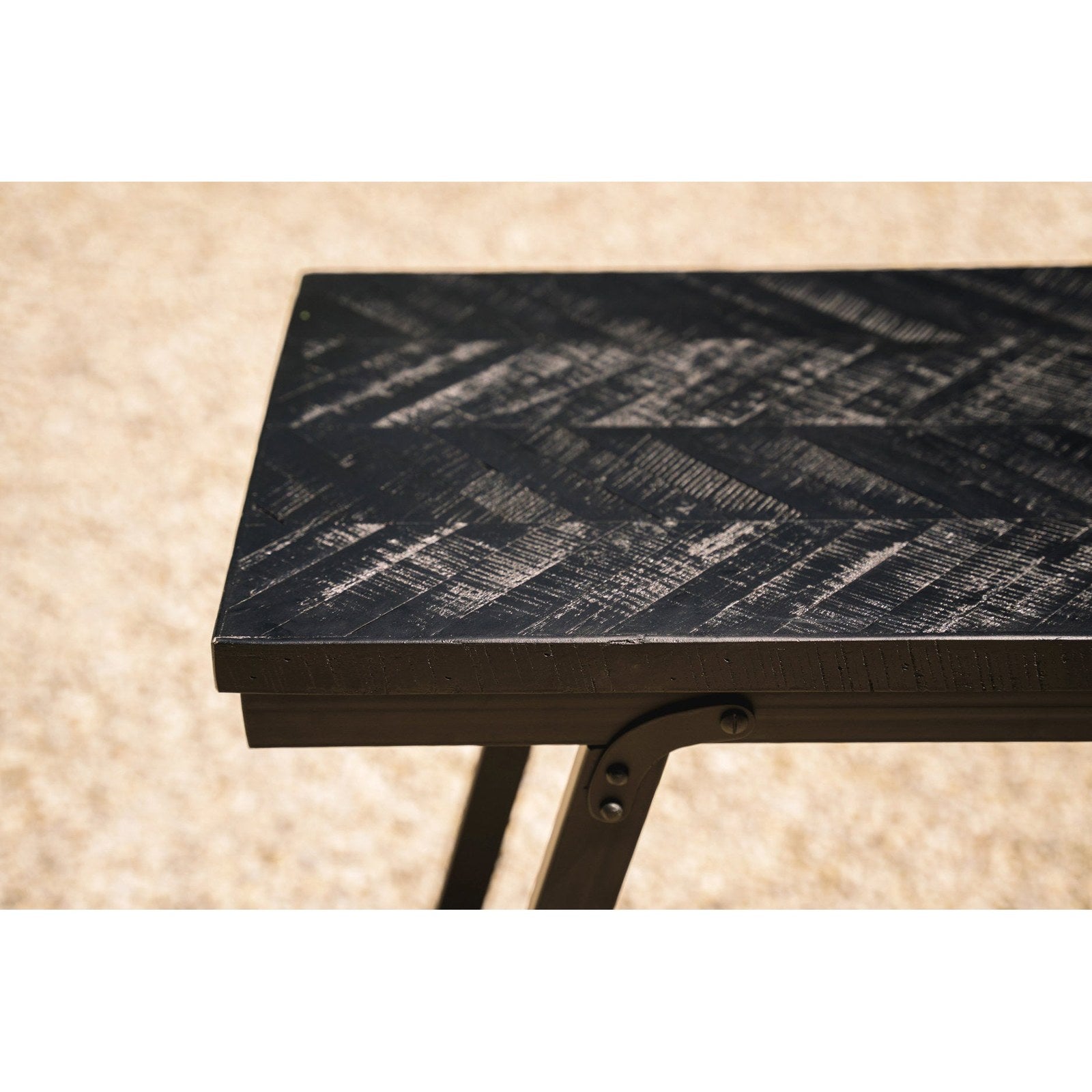 Table haute Herringbone en teck noir, vue 3