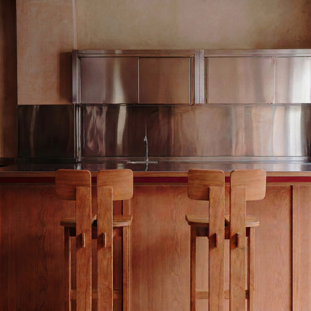 Tabouret de bar Sama Sama en teck en situation