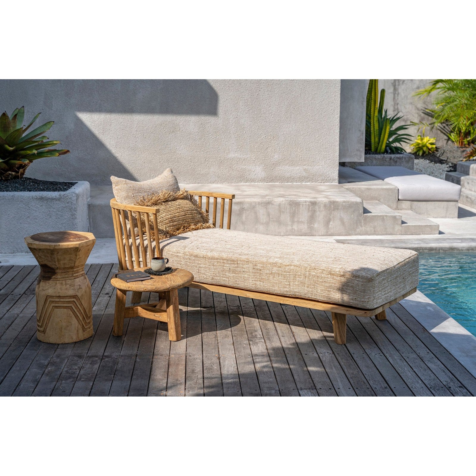 Tabouret Bloom en bois de suar, vue 3