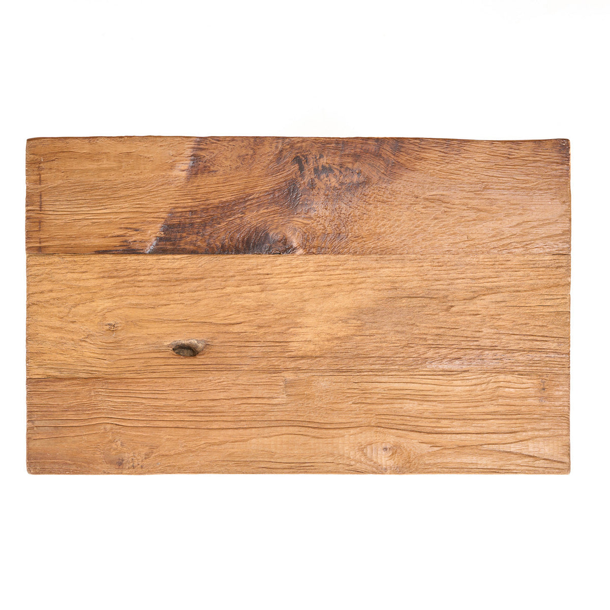 Plateau du tabouret Siku en teck recyclé vu de dessus avec ses planches ses nuances et un nœud du bois