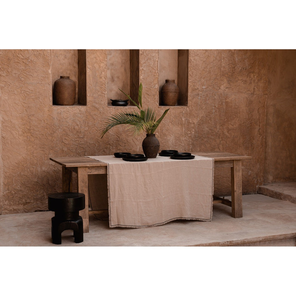 Tabouret Squat Spot en bois noir, vue 4