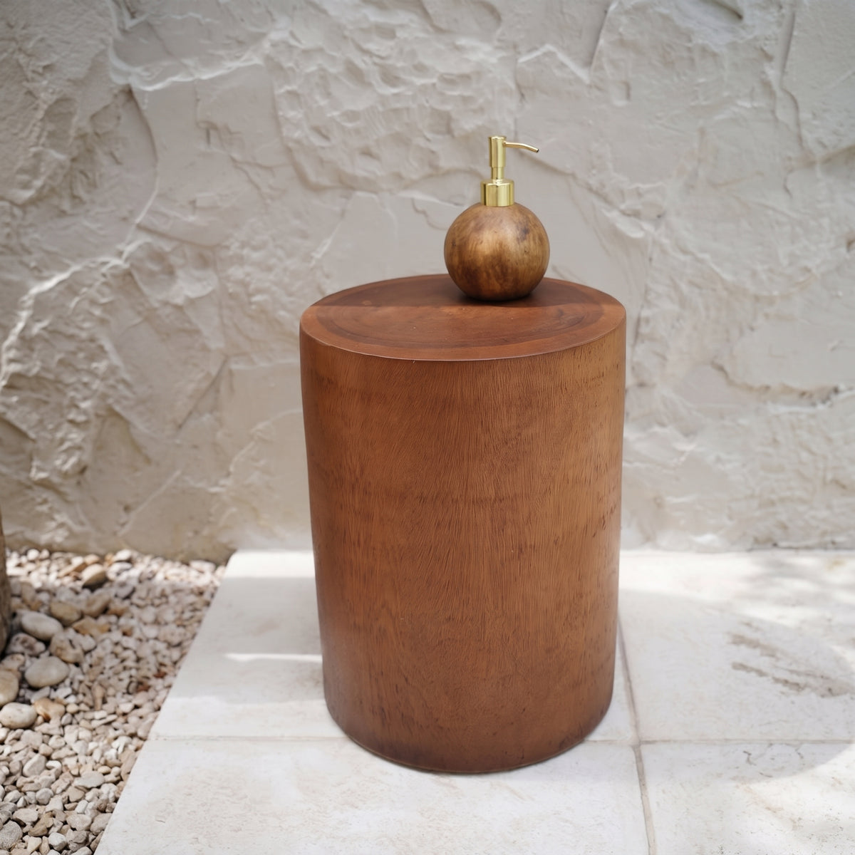 Tabouret tronc d'arbre Tribe en suar massif 40 cm