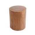 Tabouret Tribe bois clair vu de trois quarts avec les cernes de l'arbre sur le dessus