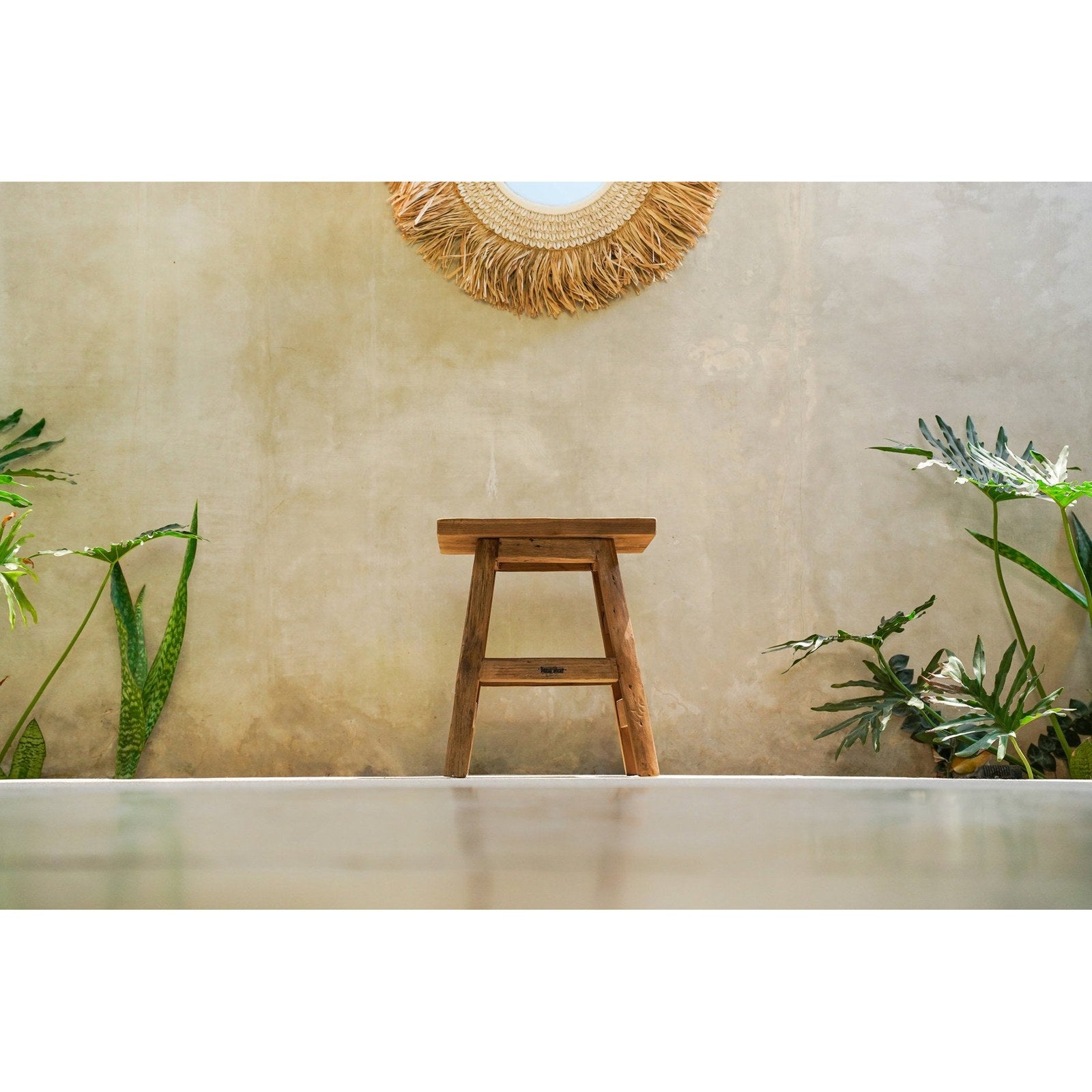 Tabouret Yoke en teck recyclé grand modèle, vue 4