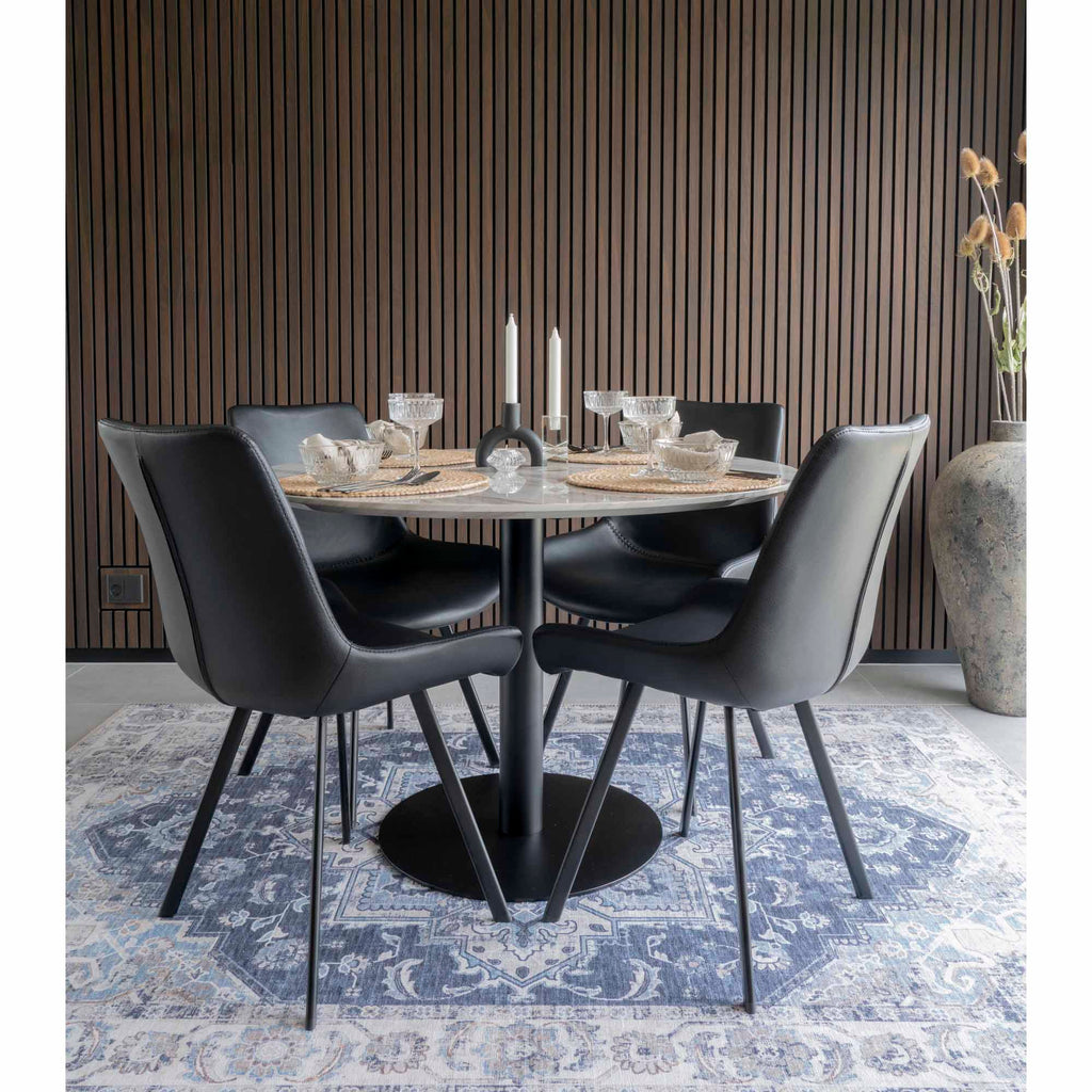 Tapis Havana bleu marine salle à manger table ronde noire chaises cuir noir