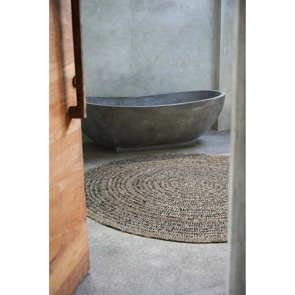 Tapis rond en jonc de mer brun noir 100 cm de diamètre en situation
