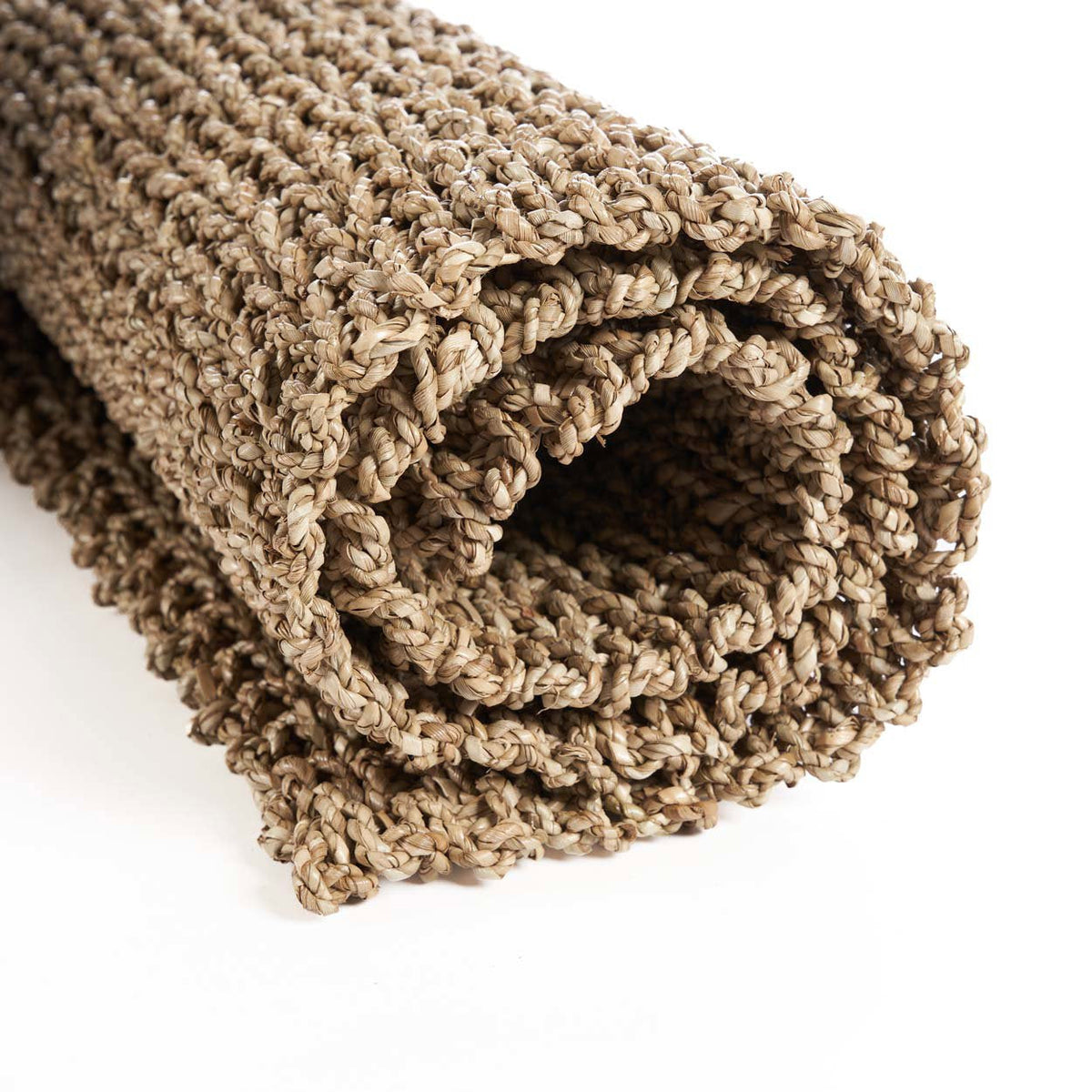 Tapis Sizali 120 x 70 cm roulé vu de près