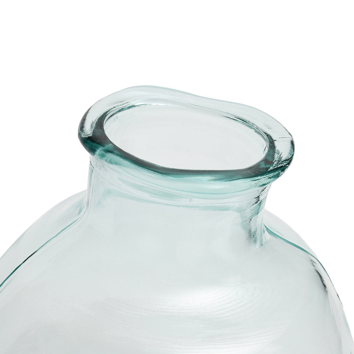 Col court à lèvre roulée irrégulière du vase Yugang en verre transparent