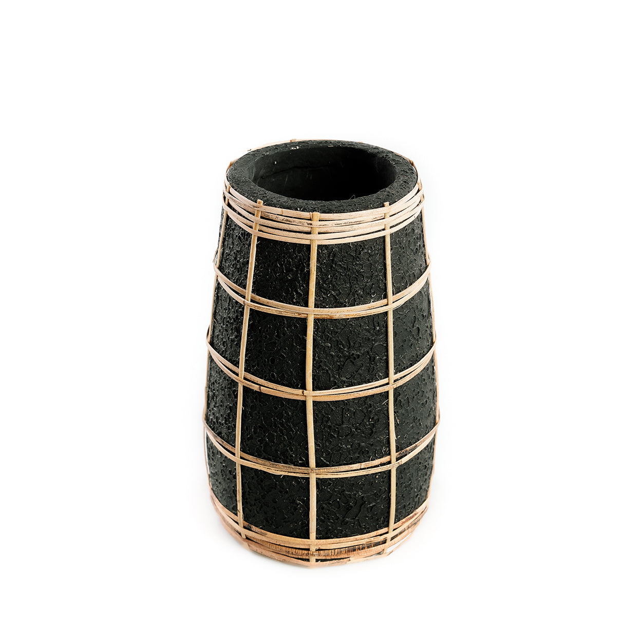 Vase Cutie en terre cuite noire et raphia 22 cm
