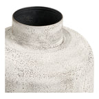 Détail col cylindrique vase Hou métal beige antique alvéolé intérieur laqué noir mat