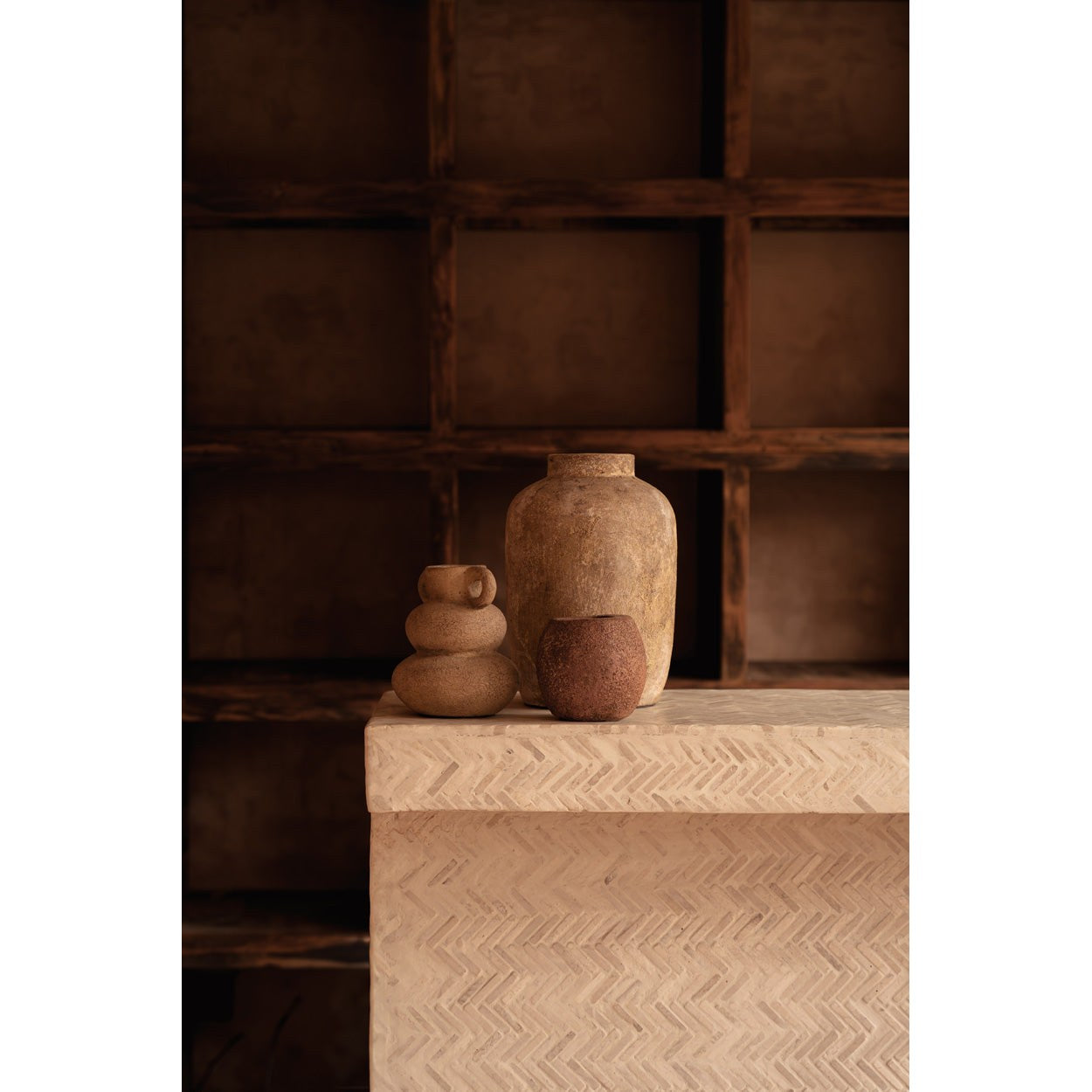Vase Earthen Balance en terre cuite sable 18 cm, vue 3