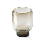 Vase Smoky Cube en verre brun fumé 30 cm en situation