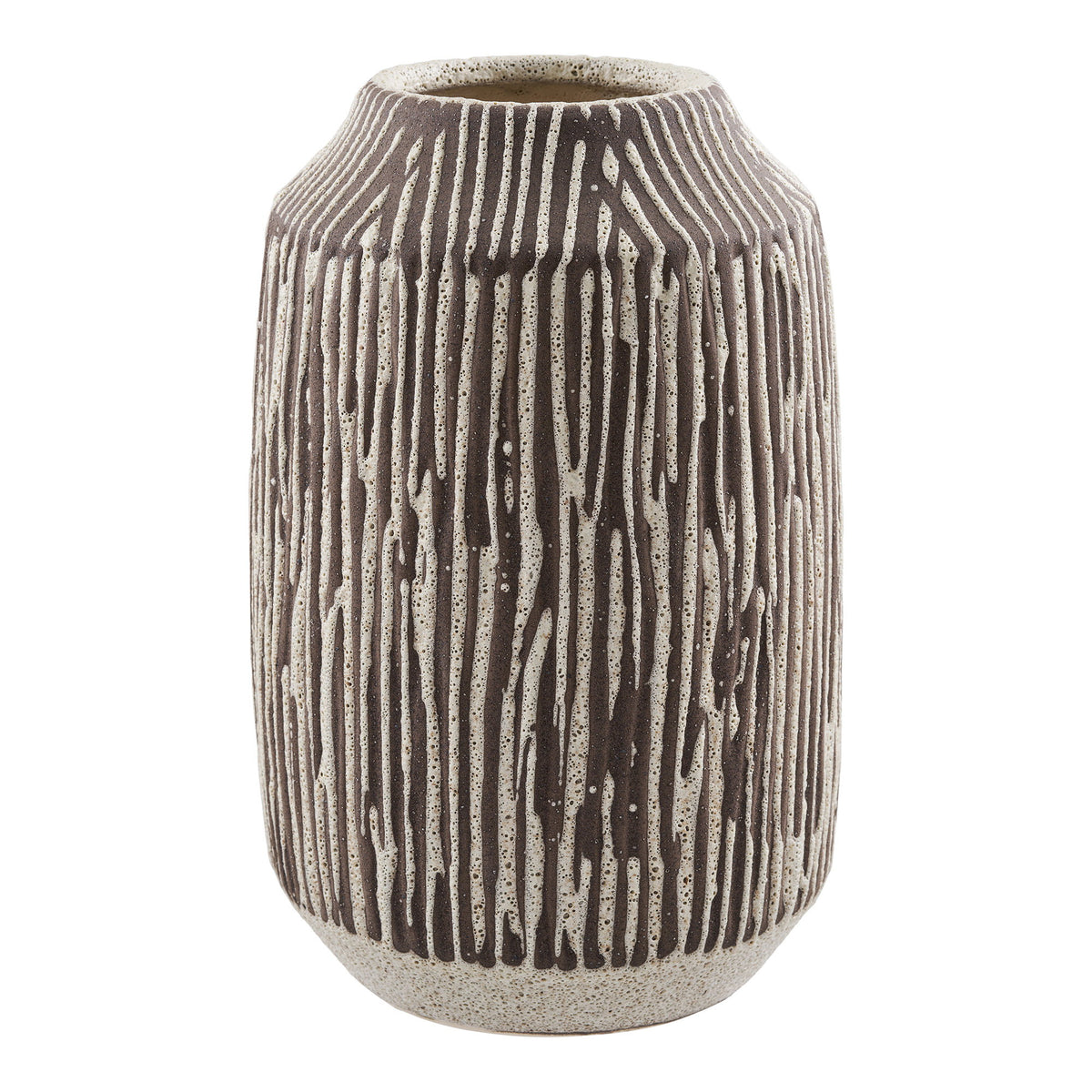Vase strié en céramique brun et blanc vu de face stries crème sur fond brun et base claire mouchetée